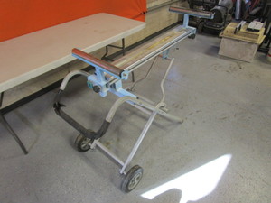 lot 17 image: Collapsible Miter Saw Roller Table