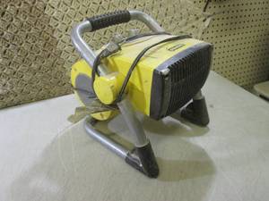 lot 18 image: Stanley Heater Turns on and gets wa...