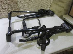 lot 34 image: Automotive Bike Rack  EW6...