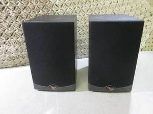 lot 81 image: Pair of Klipsch RB-10 Black 60 Watt...