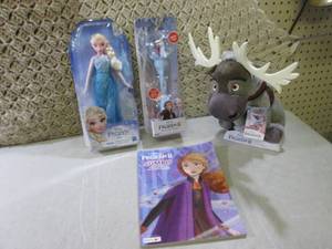 lot 100 image: Disney Frozen and Frozen II Toys  E...