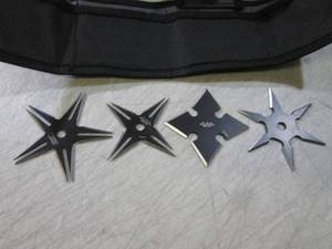 lot 113 image: Perfect Point 4pc 2 12 Throwing S...