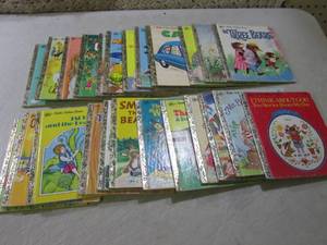 lot 129 image: 25 Assorted Vintage 1979 a Little G...