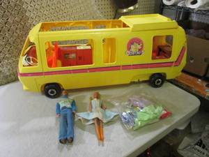 lot 133 image: Large Barbie RV with Ken and Barbie...