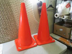lot 140 image: Pair of Safety Cones 14 x 14 Base...