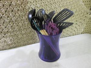 lot 145 image: Assorted Kitchen Spoons Etc in Nice...
