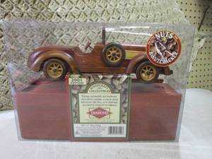 lot 155 image: Woodcraft Collectibles Vintage Auto...