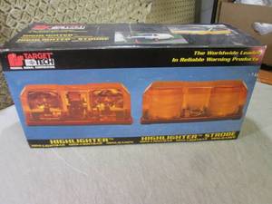 lot 169 image: Amber Highlighter Mini-Lightbar  D-...