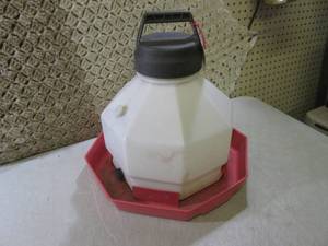 lot 206 image: Poultry Waterer  RMC...