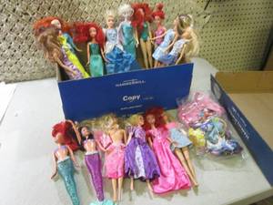 lot 230 image: Box Full of Assorted Dolls  A-3...