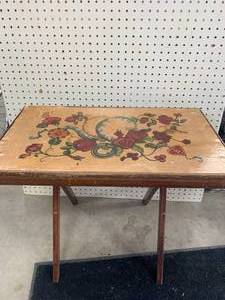 Antique TV Tray 20 12 Tall