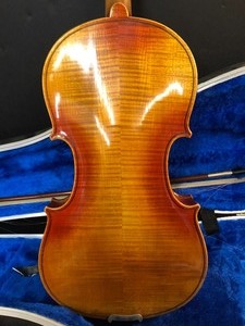 Andreas Amanti fecit Cremonae anno #16 Violin