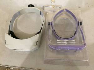 lot 31 image: Pair Of Optivisors Medical Surgical Dental Magnifier Visors Headbands -&nbspOne New In Package Other is Used
