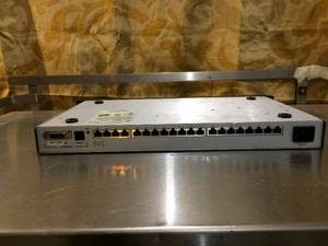 lot 57 image: MaxServer Model MX-1520-002 Terminal Server