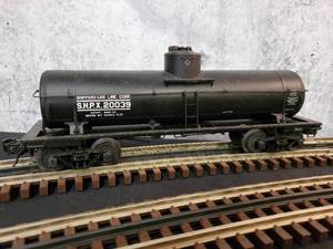 lot 6 image: Atlas O 8,000 Gallon Tank Car #20039