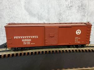 lot 40 image: Atlas 3- Rail O Pennsylvania  Box Car #105530