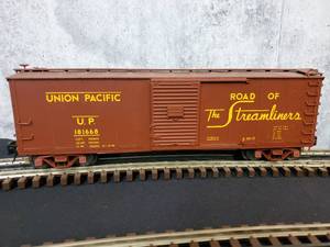lot 41 image: Atlas 3- Rail O Union Pacific Box Car #181668