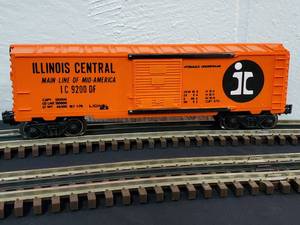 lot 80 image: Lionel Illinois Central Railway Box Car