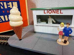 lot 96 image: Lionel Train Accessory Animated Refreshment Stand