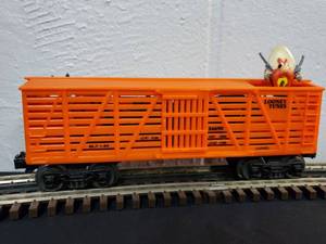 lot 98 image: Lionel Looney Tunes Bugs Bunny & Yosemite Sam Outlaw Car
