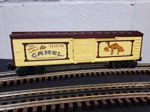 lot 119 image: Lionel Camel Box Car 6-7701