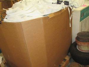 V-W Pallet Box Full of Mostly Whi...