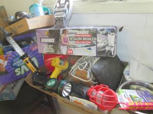 10-11 Box of Cleaners, Travel Mug...