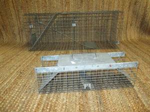 (2) Live Traps