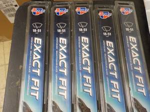 5 Car Quest Exact Fit 18-51 wiper b...