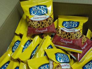 Case of 104 bags Rold Gold Heartzel...