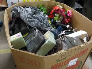 Pallet lot of overstock merchandise...