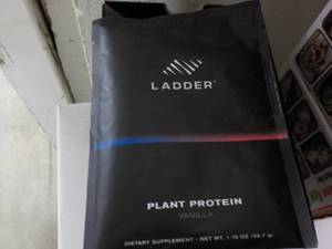 lot of Ladder Plant Protein supplem...