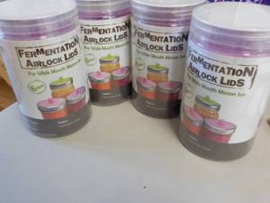 4 packs Fermentation Airlock lids...