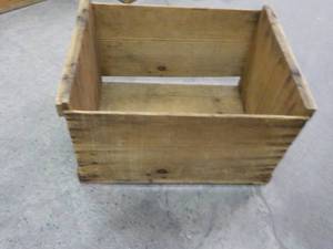 wood box 19x14x11...
