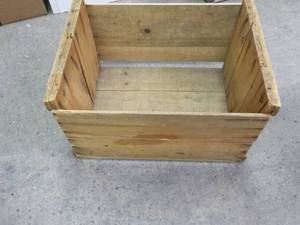 wood box 19x14x11...