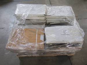 lot 205 image: WHOLESALE MIXED PALLET OF MISCELLANEOUS FLOORING
