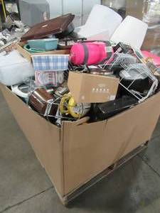 lot 133 image: WHOLESALE MIXED PALLET OF MISCELLANEOUS SMALL APPLIANCES, HOME GOODS AND MORE