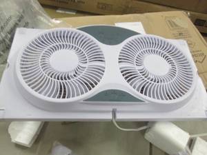lot 28 image: Alcove 9 Inch Window Fan open box, ...