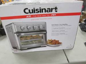 lot 35 image: Cuisinart TOA-60 Convection Toaster...