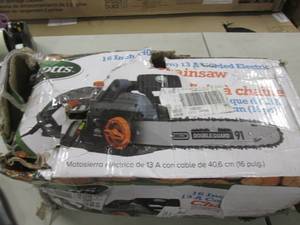 lot 66 image: Scotts 16 Corded Chain Saw open bo...
