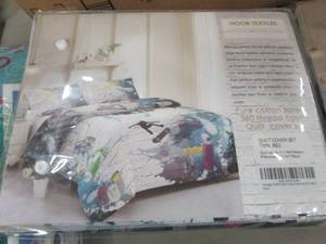 lot 86 image: 2 Noob Textiles Quilt Bed Covers Tw...
