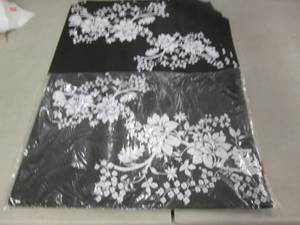 lot 114 image: 2- 4pks Silicon Placemats or Mats f...