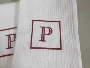 lot 147 image: 4 P Monogrammed 20x30 inch Cotton...