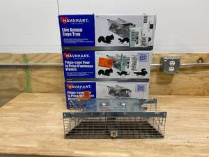HAVAHART Lot of 4 Small 2-Door Professional Live Animal Cage Traps for Rat, Squirrel, Chipmunk, and Weasel