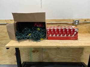 HOME ACCENTS HOLIDAY Light Lot-  8 Boxes of 25 Clear Incandescent C7 Lights and 12 Boxes of 100-Light Green Mini Incandescent Light Set
