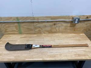 TRU TOUGH Bush Axe