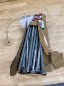 EVERBILT 12 in.-13 x 10 in. Galvanized Carriage Bolt (25-Pack)