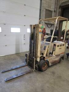 BAKER ELECTRIC FORKLIFT