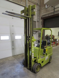 CLARK LP FORKLIFT