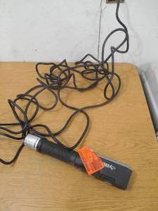 lot 36 image: 800-Lumen Corded Handheld LED Light